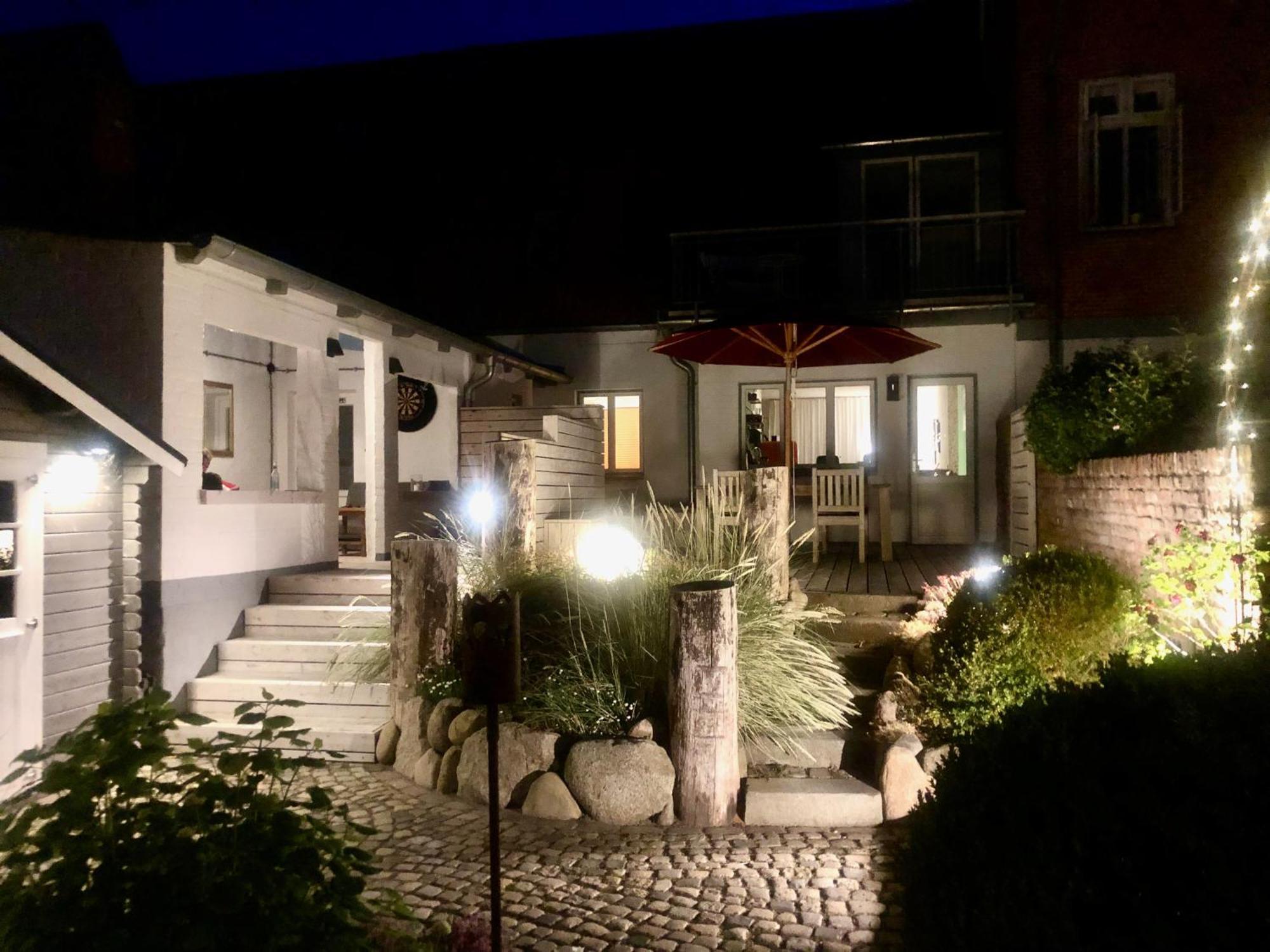 Gästehaus Kajüte Friedrichstadt Exterior foto